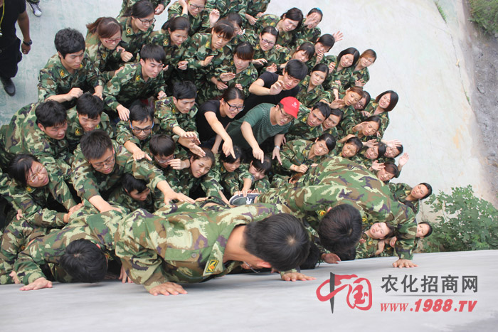 ���I(y��)��