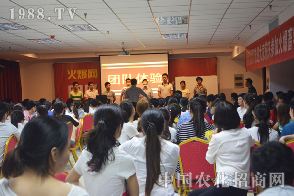 �M�Ѹж����c��һ·ͬ����