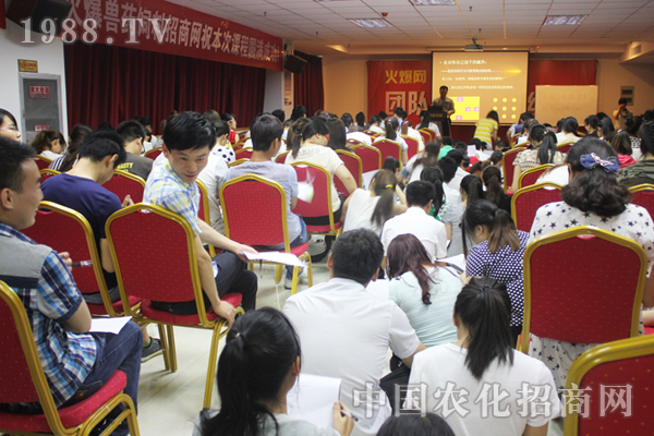 �𱬰��꣬�҂�һ��ͬ��