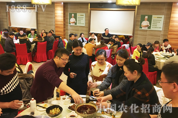 �ڻ𱬵����[�q����