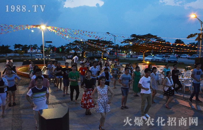 �泯�����ƺ����֮̎Ʒλ��Ȼ֮��