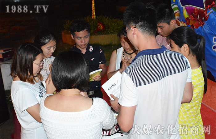 ����һ�����B�Ƹ�֮��