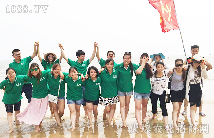 醺���һɫ�B�Ƹۣ��xǧ���A��֮����