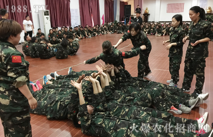 追求自我的完美,才能坦然面對一切挑戰(zhàn)!