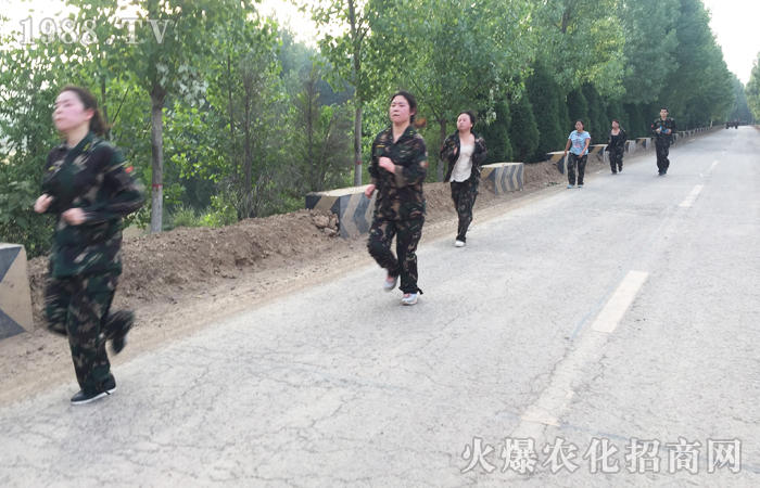 ��(d��ng)���X����ͻ������