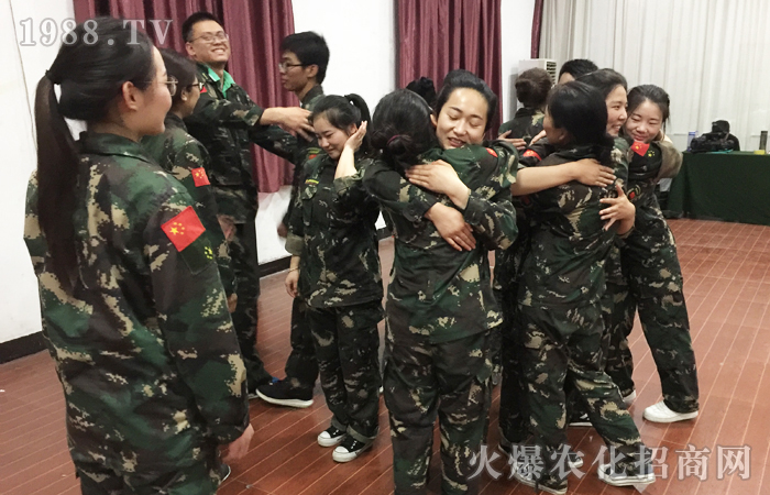 ��(d��ng)���X����ͻ������