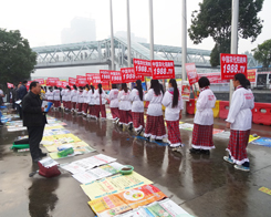 2013�׏�(f��)��չ�N���ϵ�С������